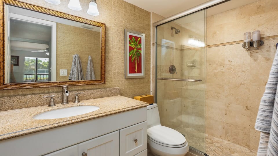 2nd bathroom