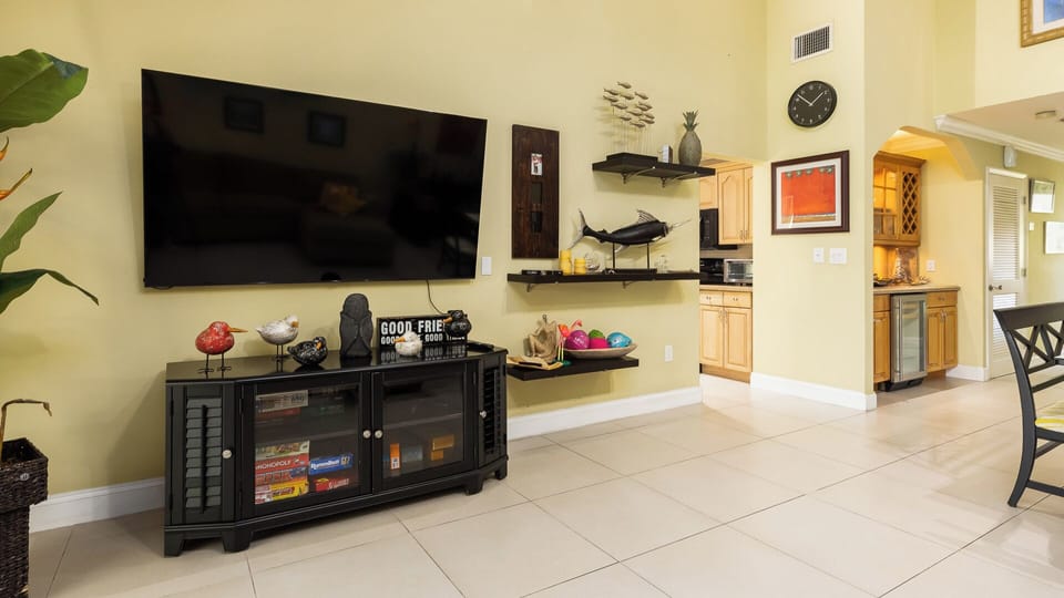 80 inch tv 
