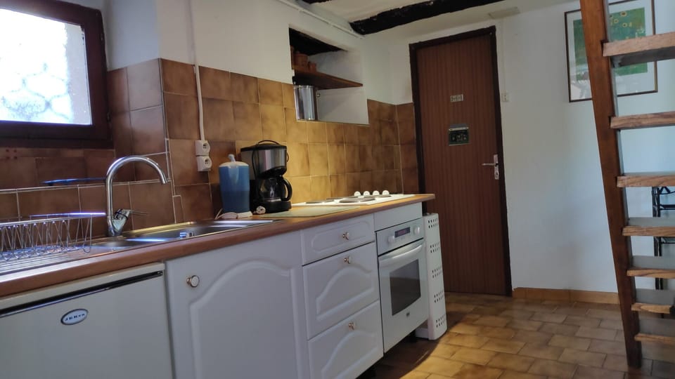 Sage kitchen