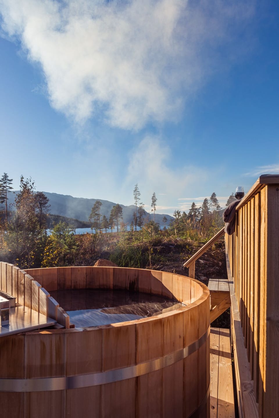 Outdoor spa tub