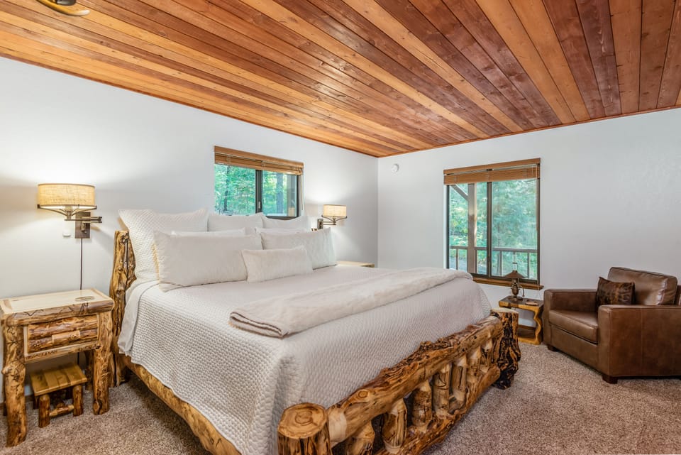 The Sequoia Suite is the master suite with a king size bed.