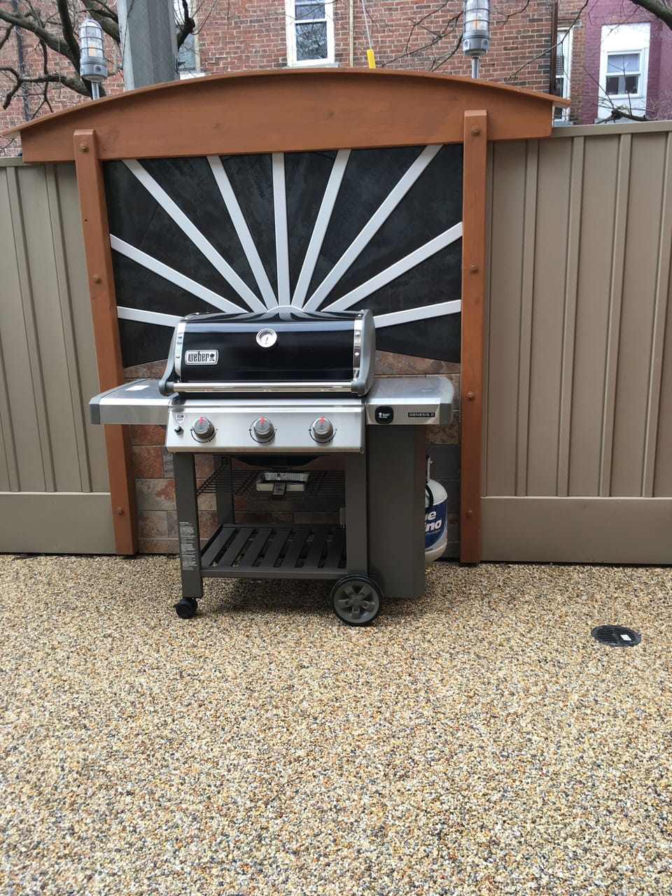 Private rear patio off kitchen, new webber grill
