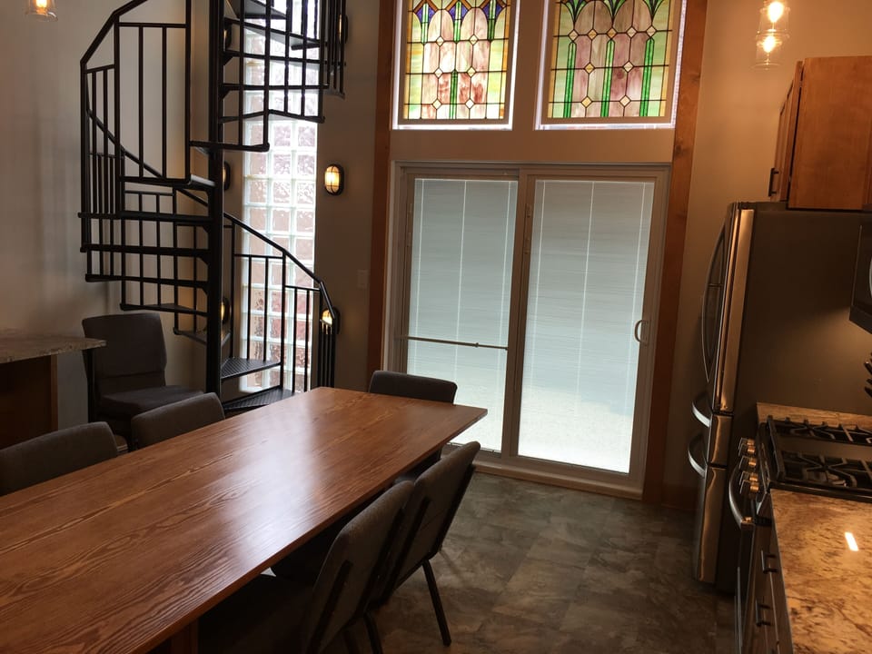 Kitchen doors to rear patio