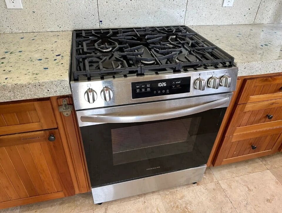 New 5 burner range & over were added in 2025.