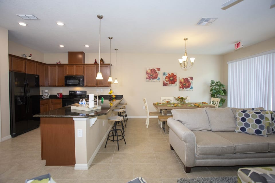 villa_compass(10)