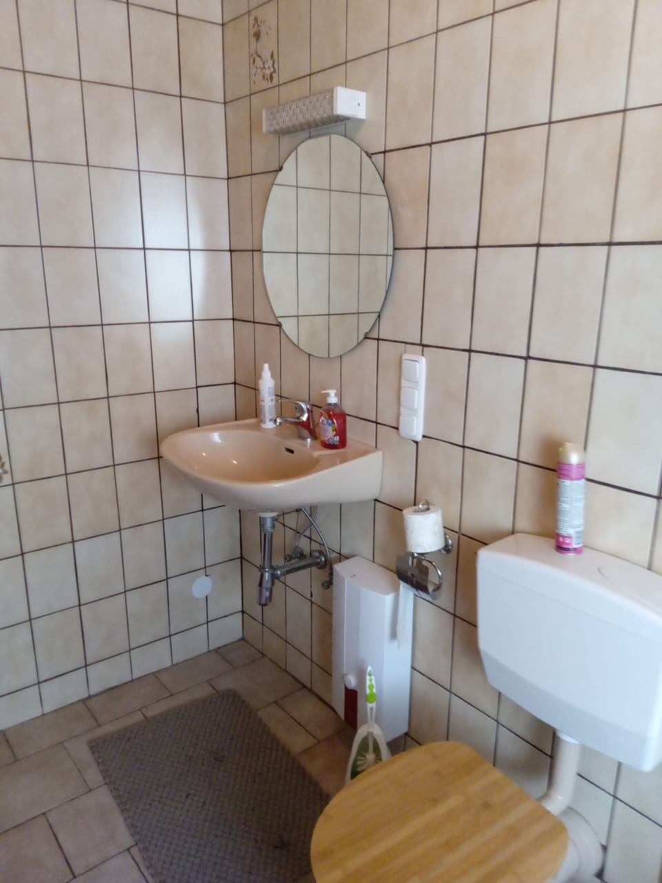 toilet