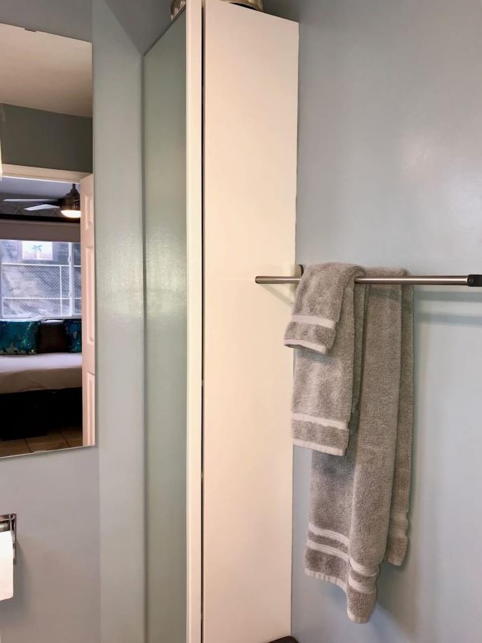 Beautiful Studio bathroom