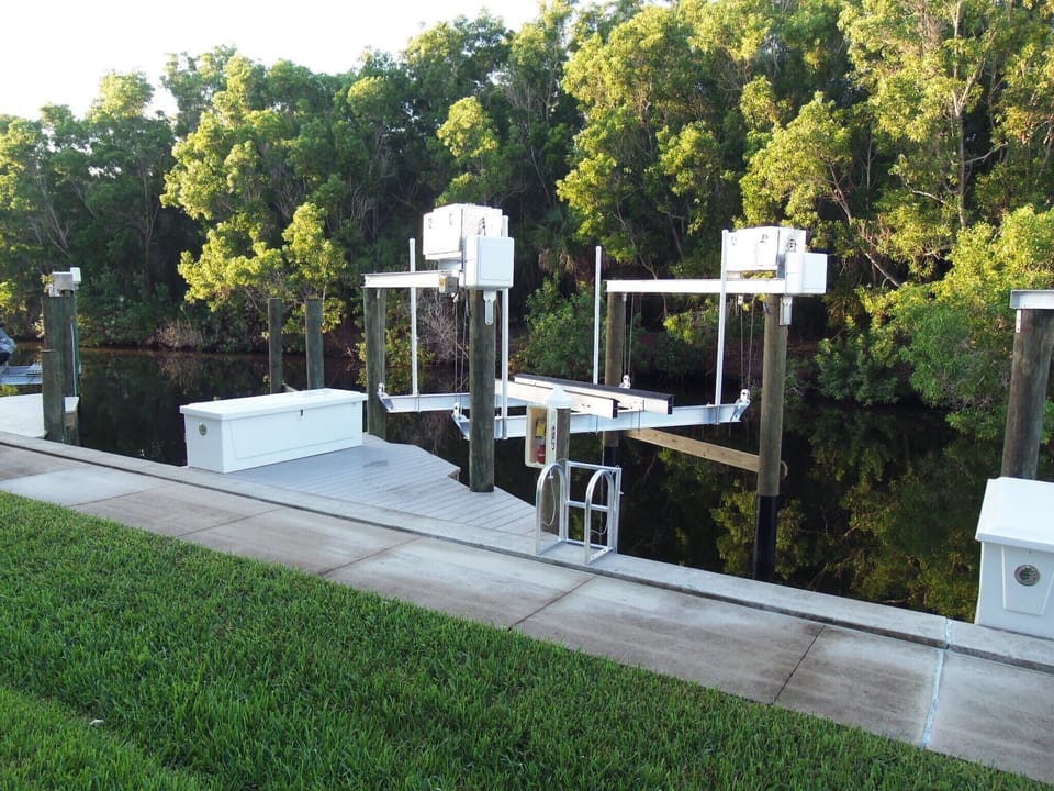 Dock and lift for a boat up to 10,000lb and 27ft.