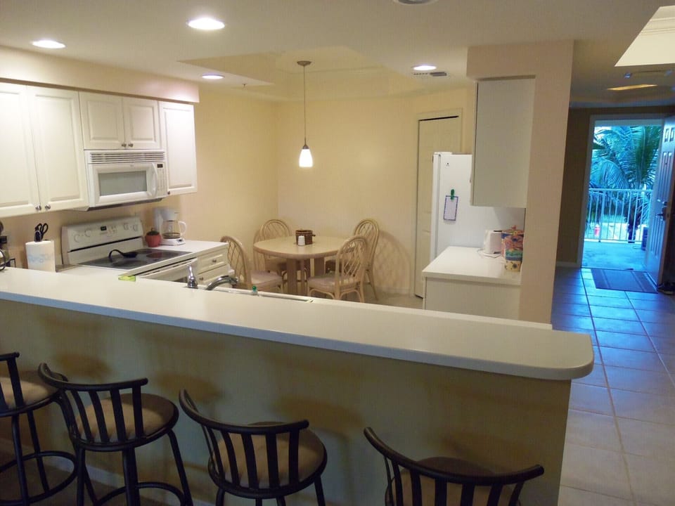 Kitchen and breakfast nook.