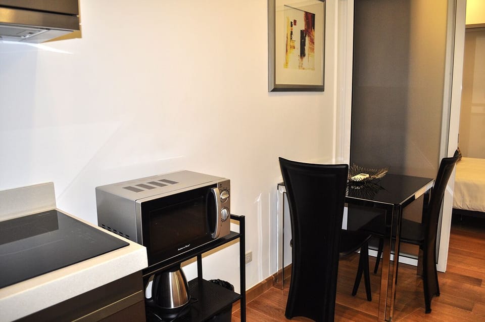 1BR Superior + WiFi + Pool @Milano 2402B