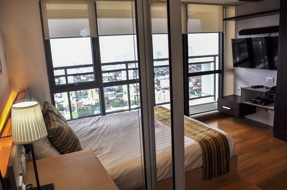 1-BR Superior WiFi & Gym @ Milano 2707B