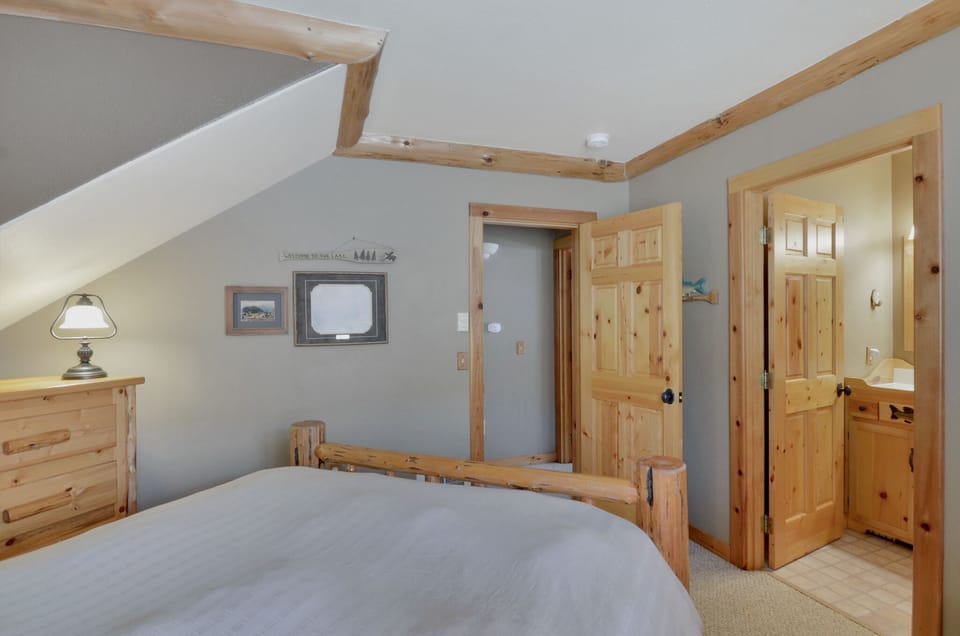 Lower bedroom with private full bath. Reverse view.