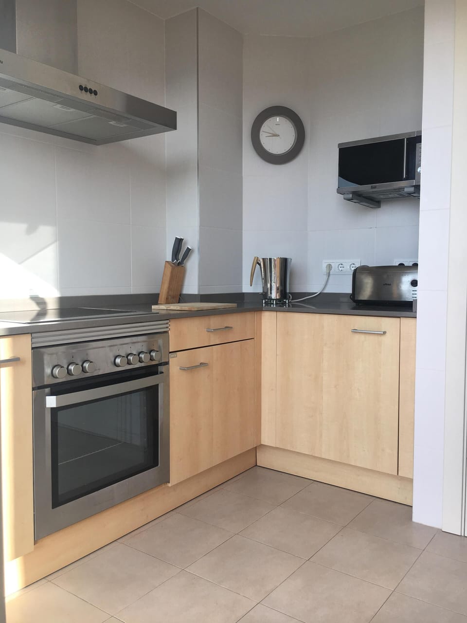 Fully equipped kitchen