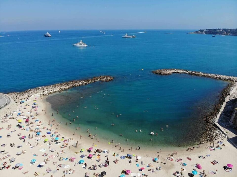 La Gravette beach