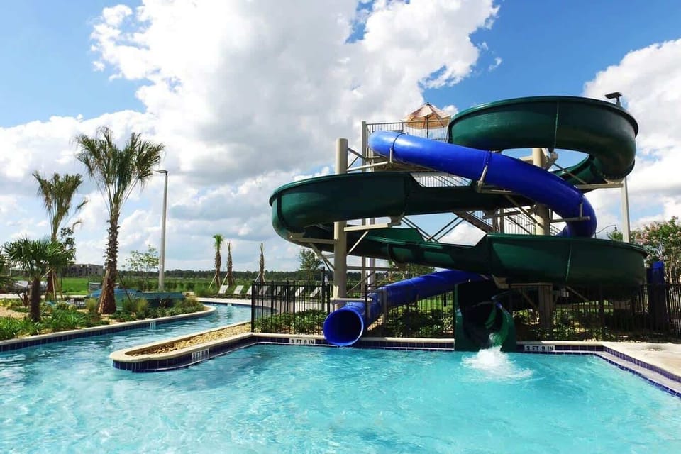 Hideaway Club Water Slides 