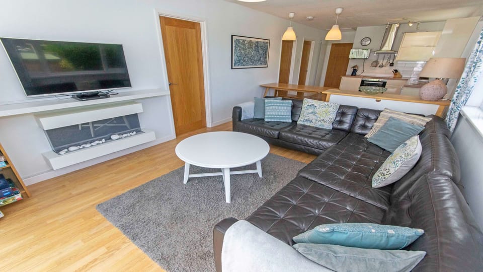 Spacious lounge seating with Media entertainment
