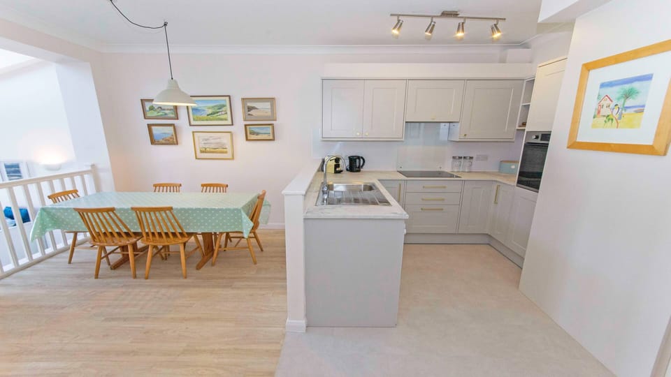 Kitchen and dining breafast