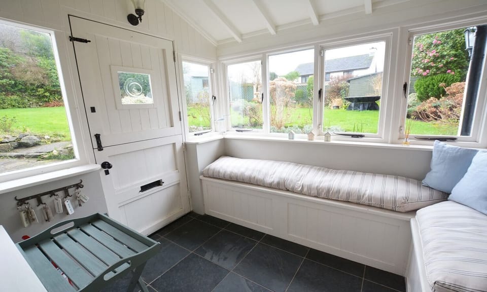 Bootroom seating entrance suntrap