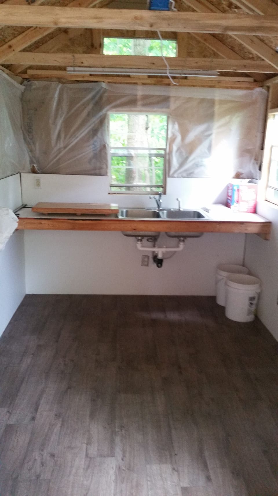 Clean and freeze your catch in our new fish house!
