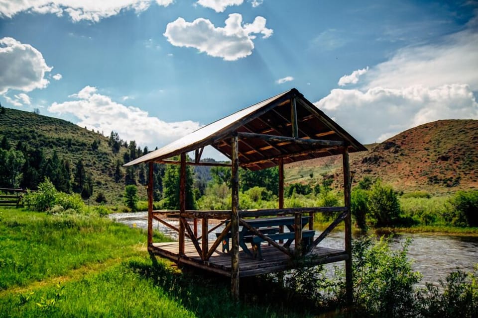 Zen Room over looking the Big Laramie River.
