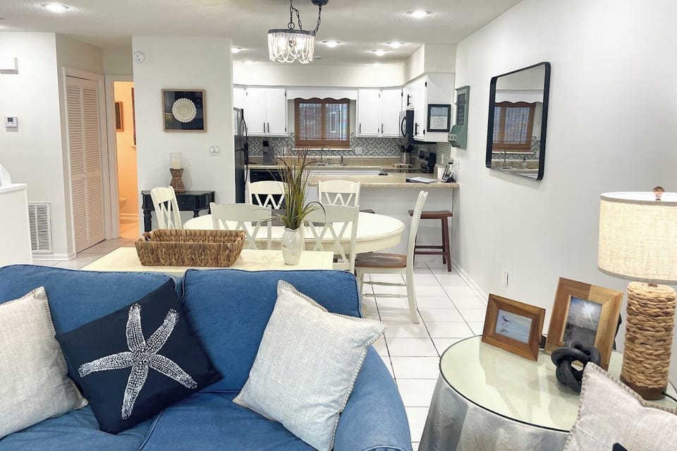 Main Level Open Concept Living, Dining and Kitchen