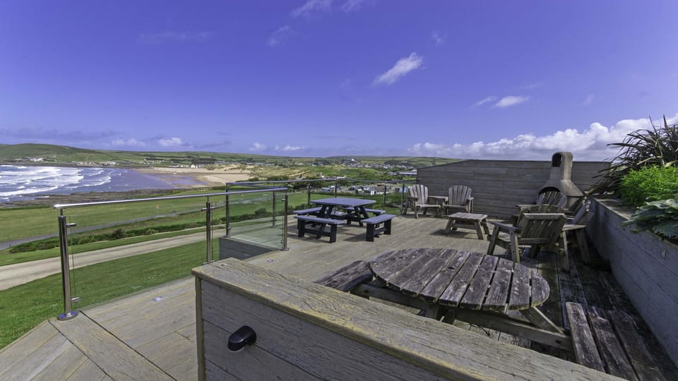 Decking area with BBQ