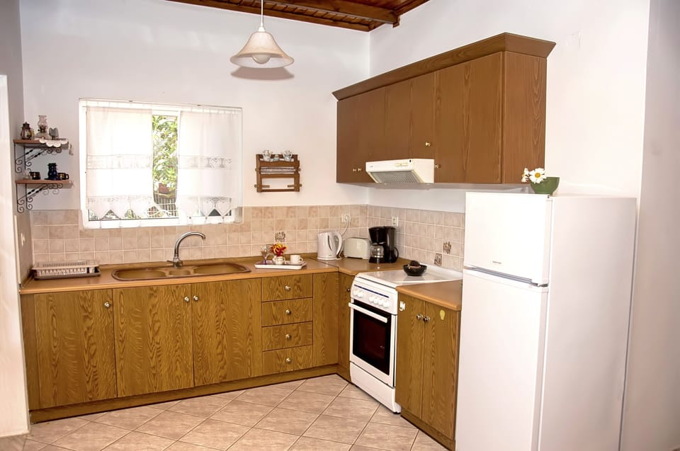 Fully equipped kitchen. Offers everything you need for the holiday
