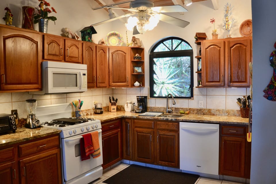 Appreciate the well-equipped kitchen.