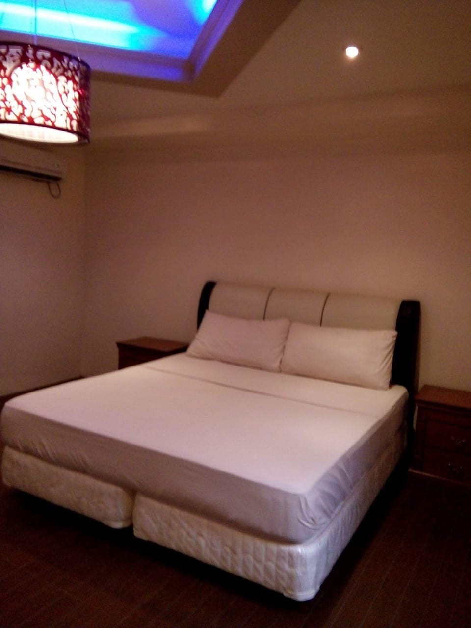 Large King size bed