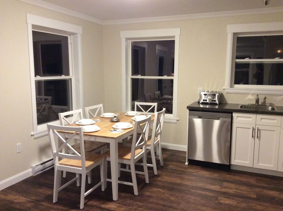 Kitchen evening - Dinner time!