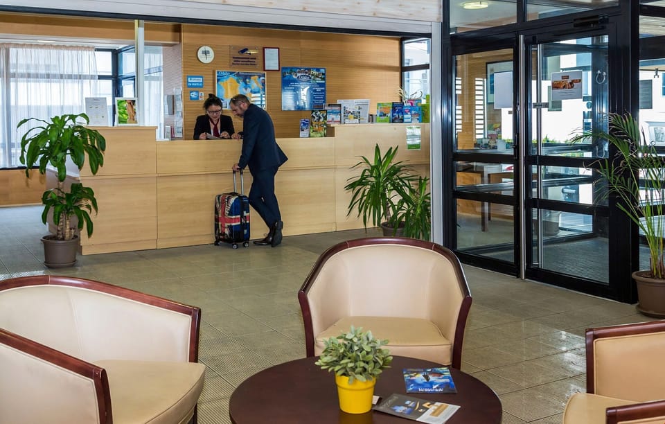 The welcoming lobby provides a lounge area for guests to relax.