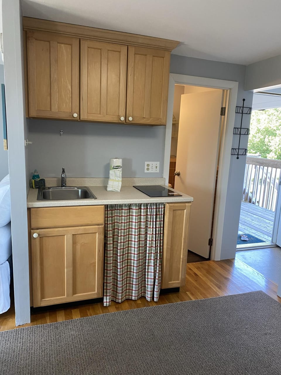 Kitchen area