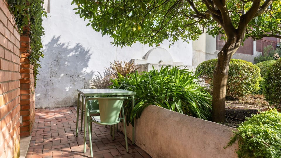 The perfect spot to unwind after a day exploring Lisbon.
#garden #outdoor #portugal #pt #lisbon