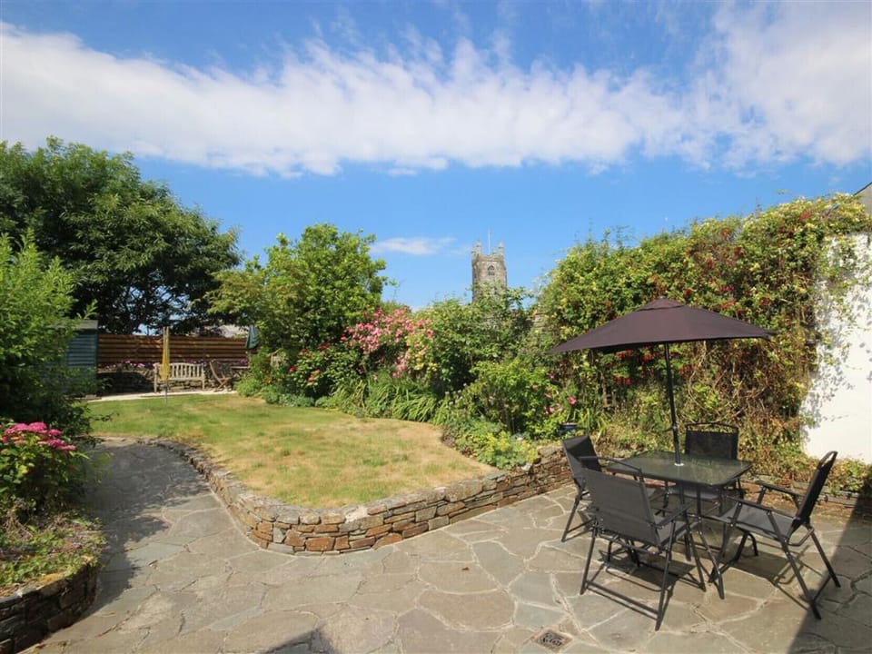 Patio to the rear