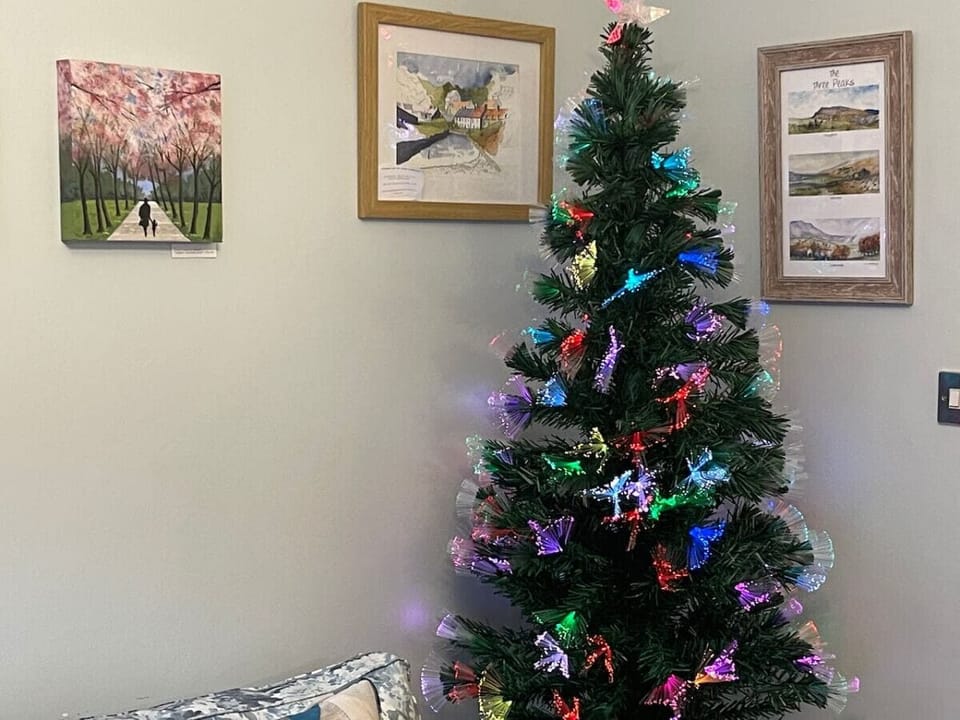 Christmas Decor varies