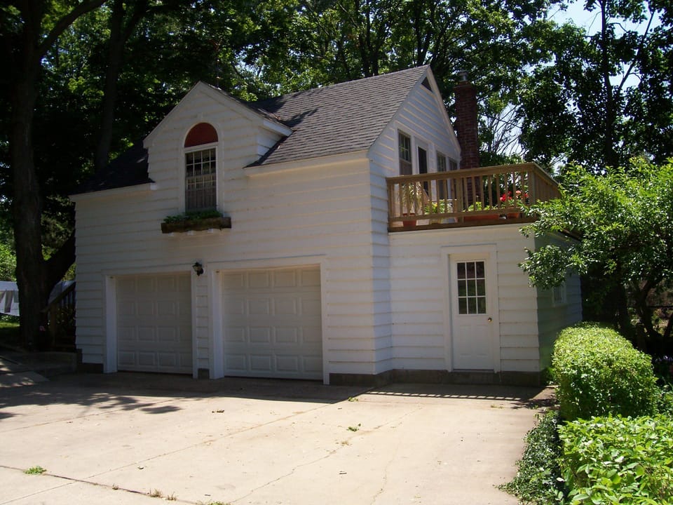 Ann's Carriage House