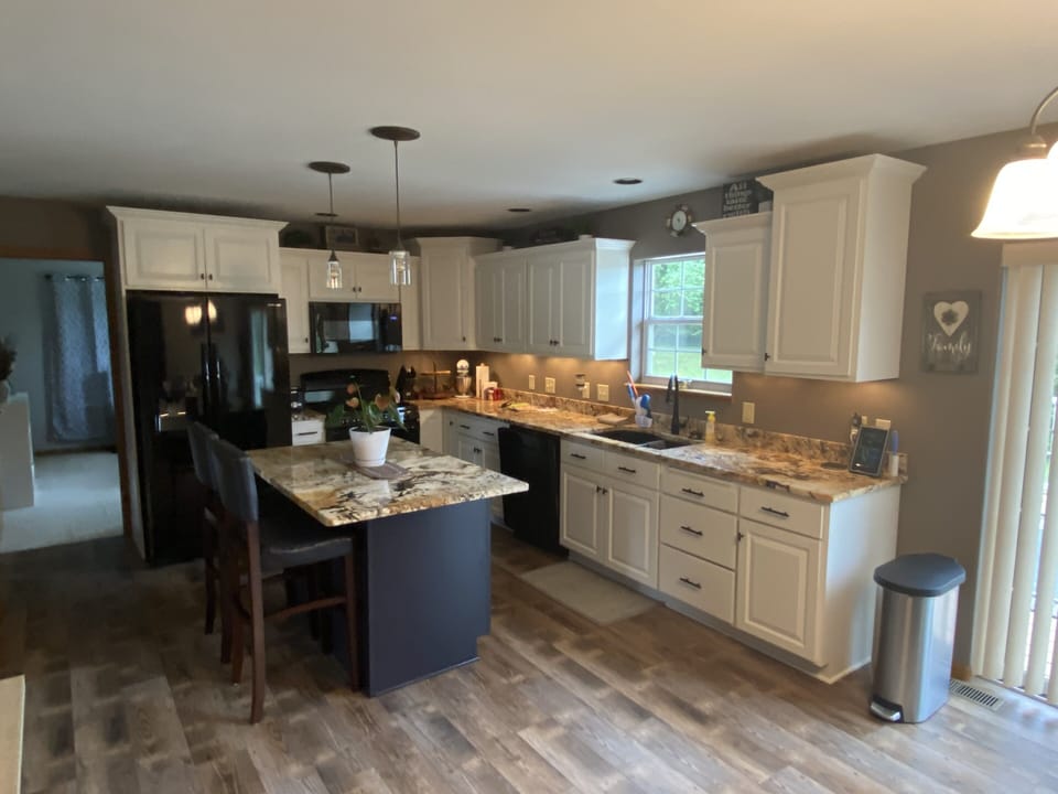 Kitchen with Island