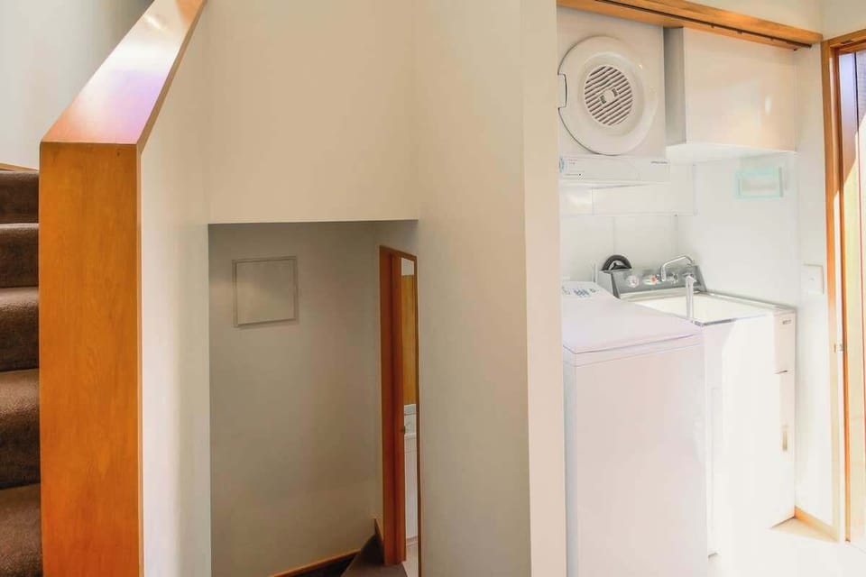 Laundry middle level 