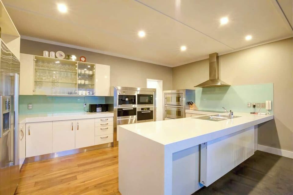 Upstairs main kitchen with butlers pantry 