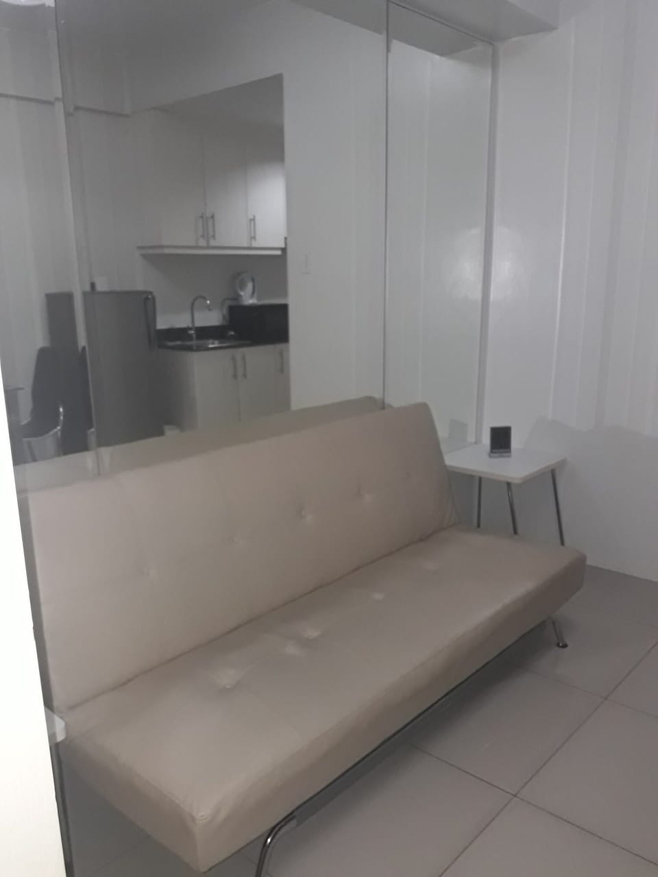 1Bedroom Serviced Apartment #28 Near MOA