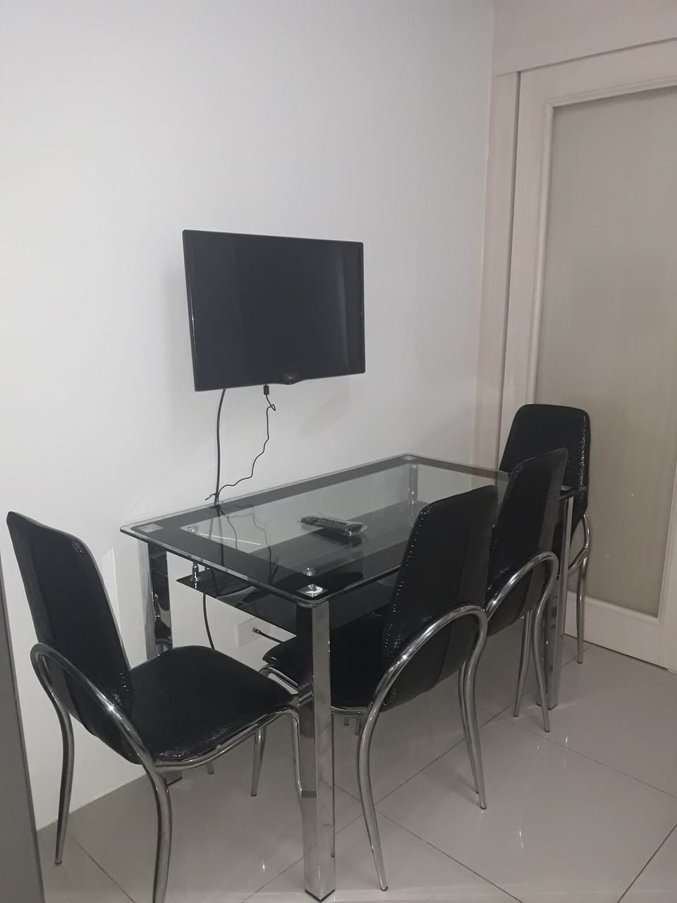1Bedroom Serviced Apartment #28 Near MOA