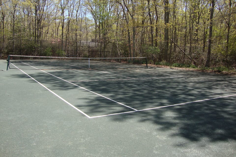 Clay tennis