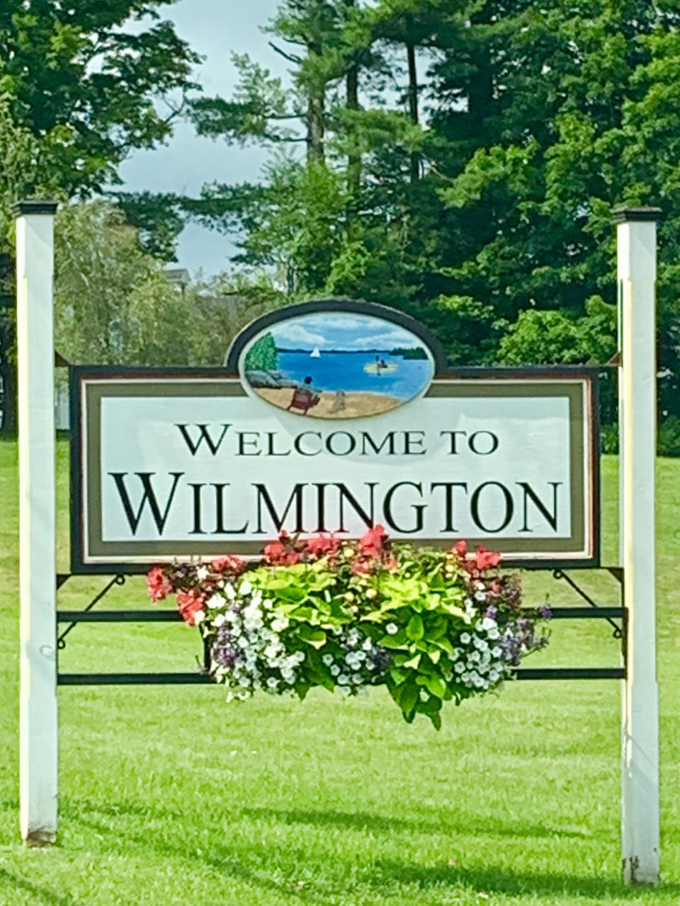 Historic downtown Wilmington has cute shops and restaurants to enjoy!