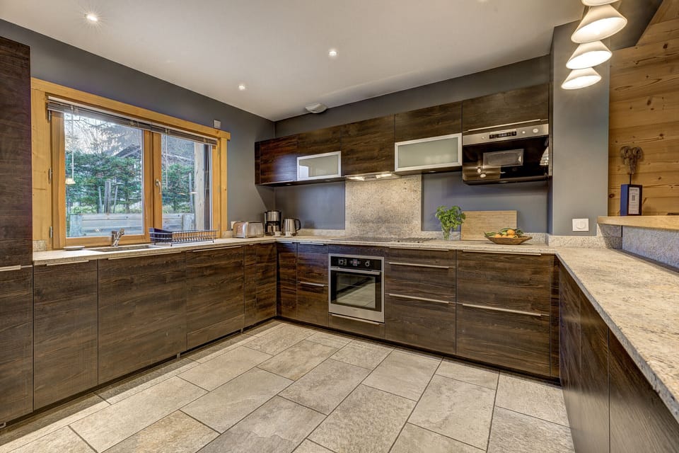 Large kitchen with granite worktops
