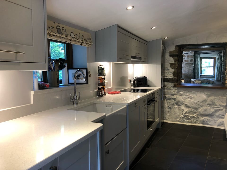 New kitchen fitted Dec '21