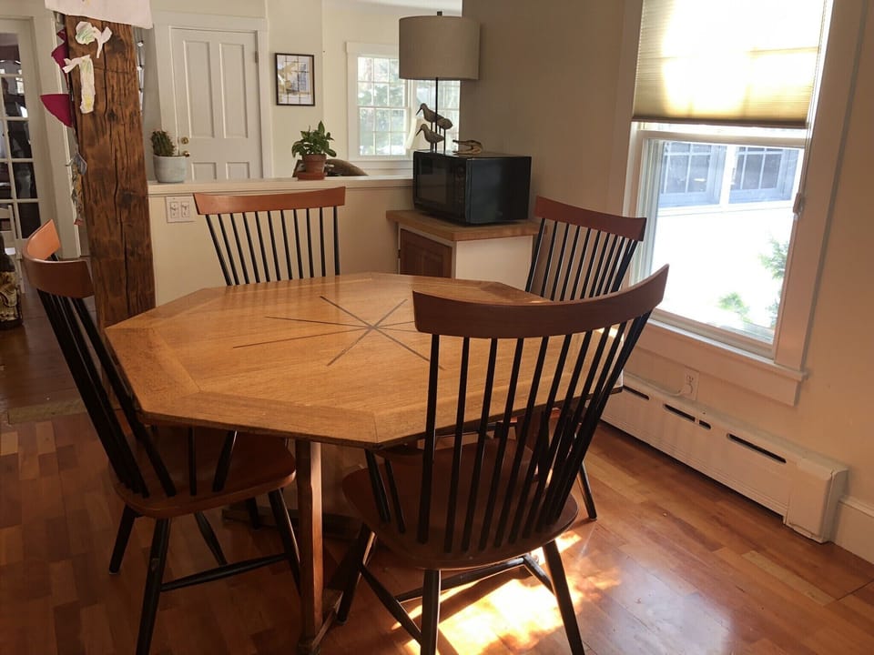 Kitchen table