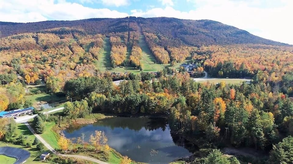 located on Magic mtn