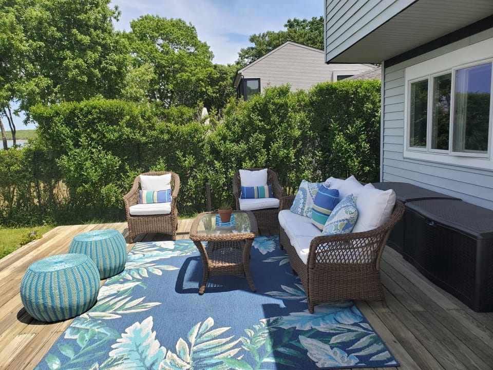 Oversize, comfortable deck, plenty of umbrellas for shade lovers.