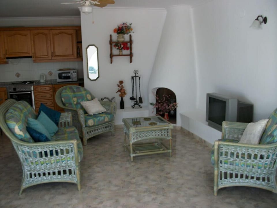 Apartment Lounge