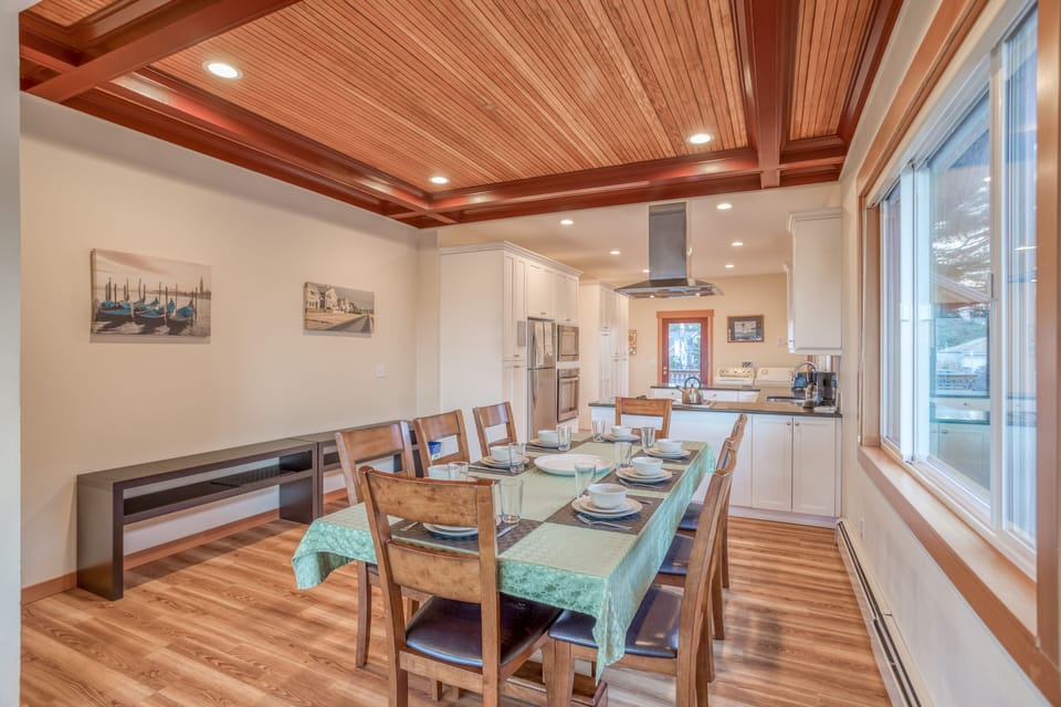 Floor 2 Dining Area with Kitchen